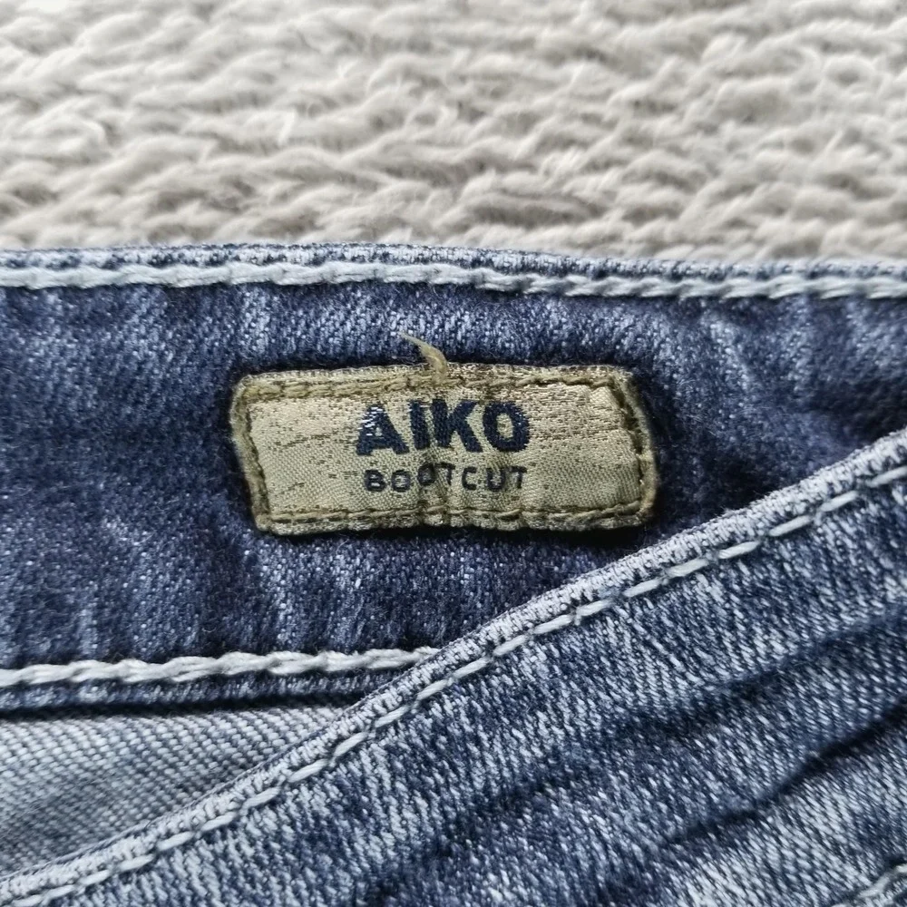 Silver Jeans Womens 26 Blue Aiko Bootcut Low‎ Rise Stretch Y2K Medium Wash